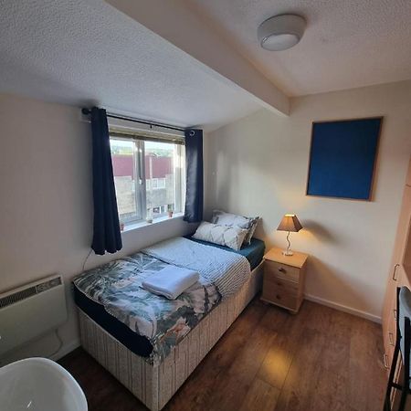 Private Rooms Bath Bagian luar foto