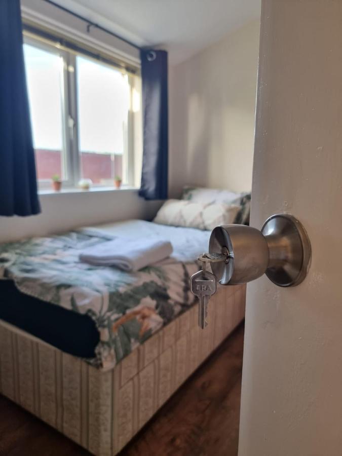 Private Rooms Bath Bagian luar foto